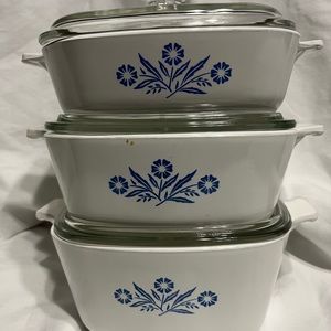 Vintage Corning ware, Blue Cornflower pieces. Design is sought after.